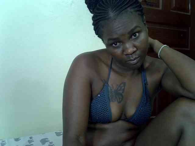 Prettyliz30 webcam