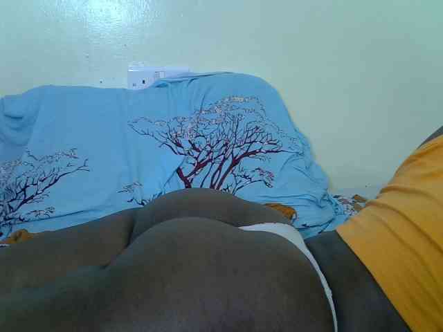 Prettyliz30 webcam