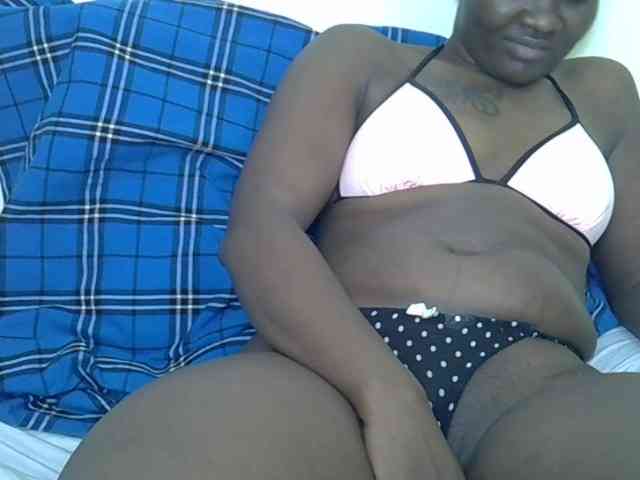 Prettyliz30 webcam