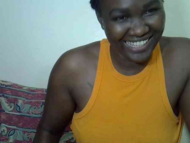 Prettyliz30 webcam