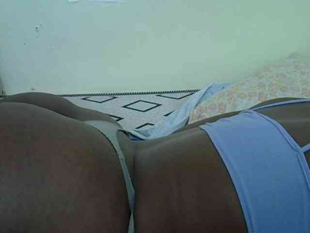 Prettyliz30 webcam