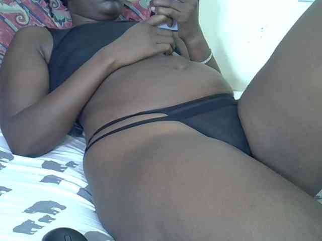 Prettyliz30 webcam