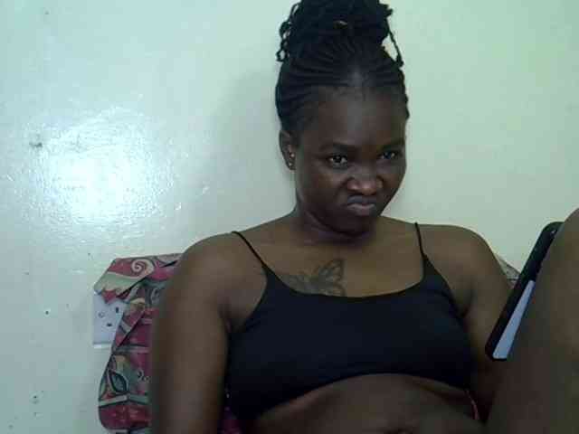 Prettyliz30 webcam
