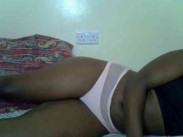 Prettyliz30 webcam