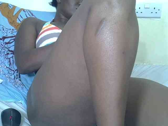 Prettyliz30 webcam