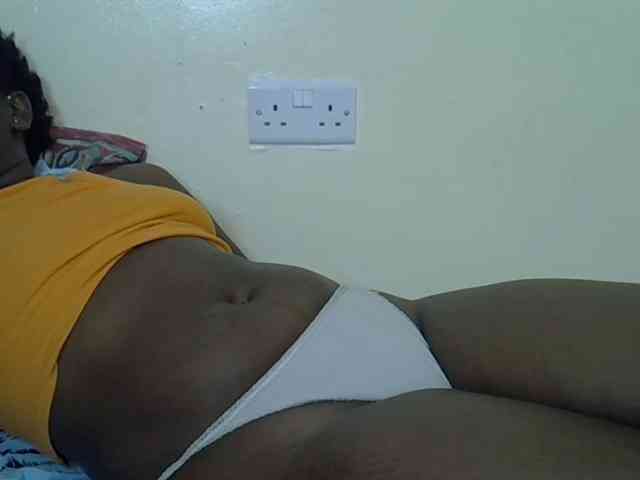 Prettyliz30 webcam