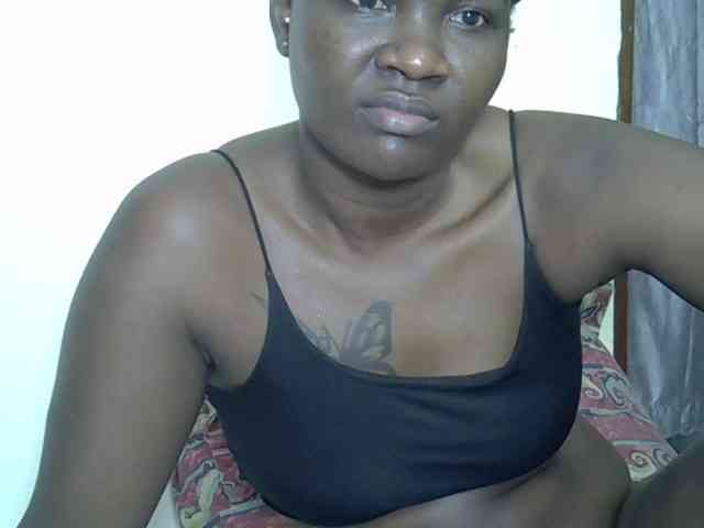 Prettyliz30 webcam