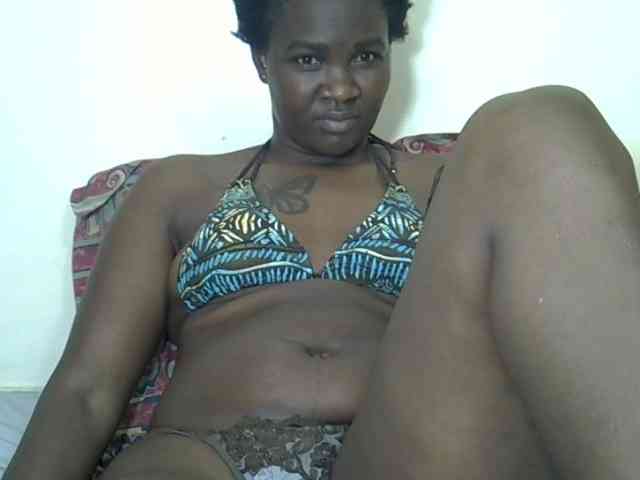 Prettyliz30 webcam