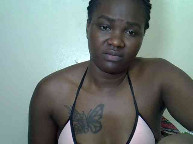 Prettyliz30 webcam