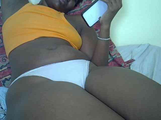 Prettyliz30 webcam