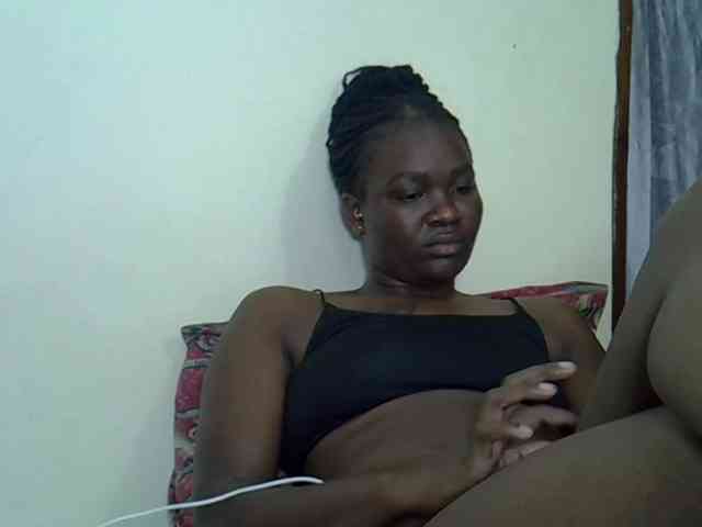 Prettyliz30 webcam