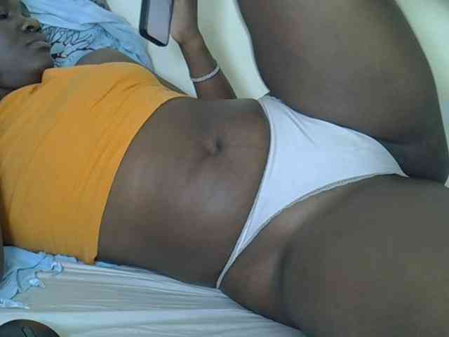 Prettyliz30 webcam