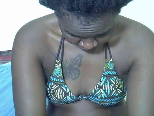 Prettyliz30 webcam