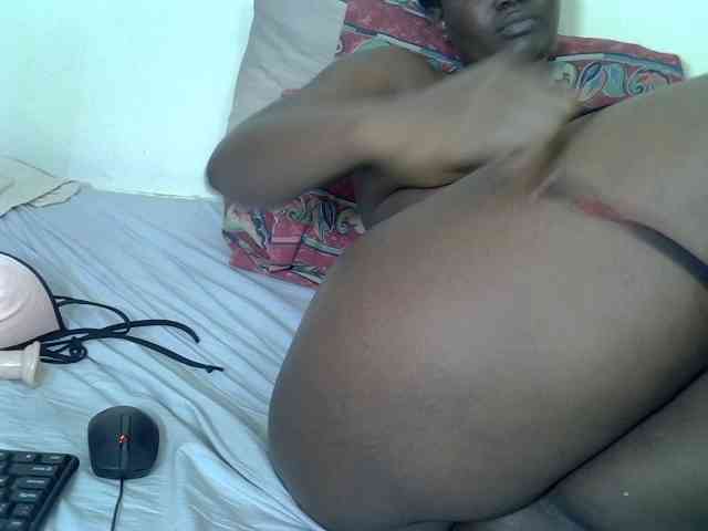 Prettyliz30 webcam