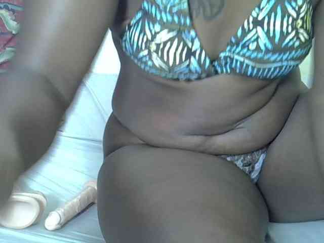 Prettyliz30 webcam