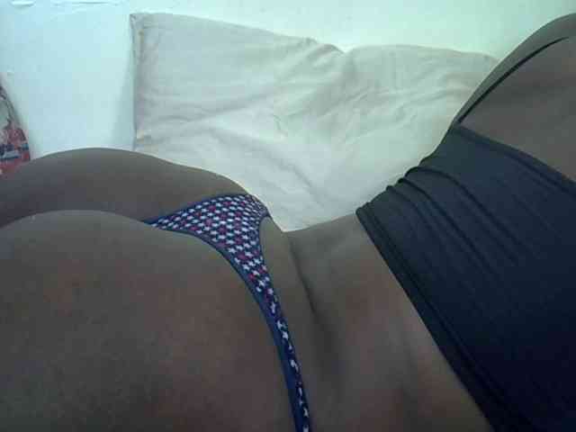 Prettyliz30 webcam