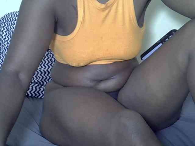 Prettyliz30 Live Webcam on BongaCams