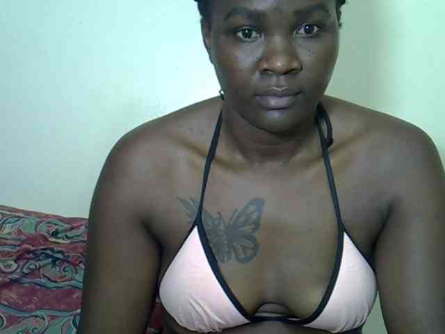 Prettyliz30 webcam