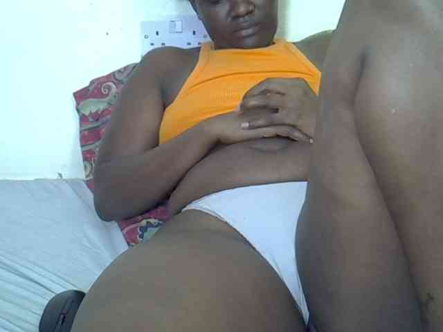 Prettyliz30 webcam