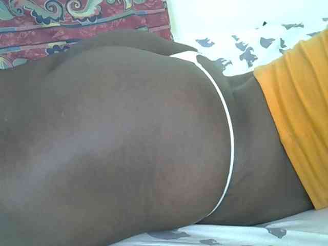 Prettyliz30 webcam