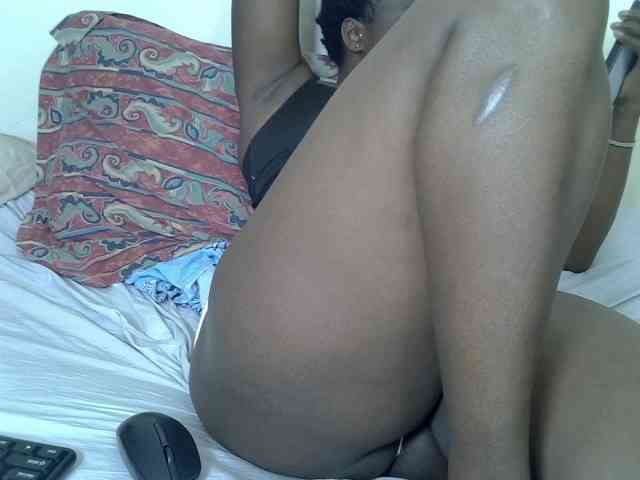 Prettyliz30 webcam