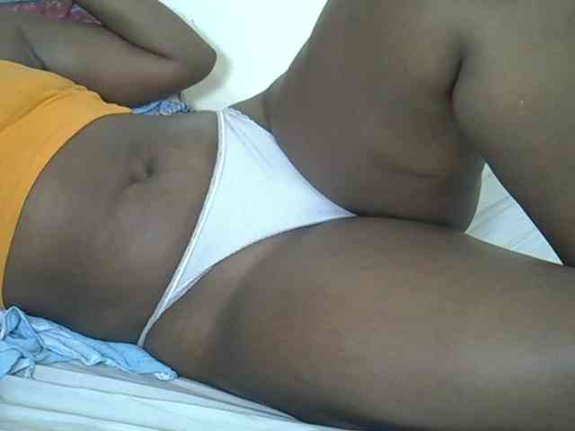 Prettyliz30 webcam