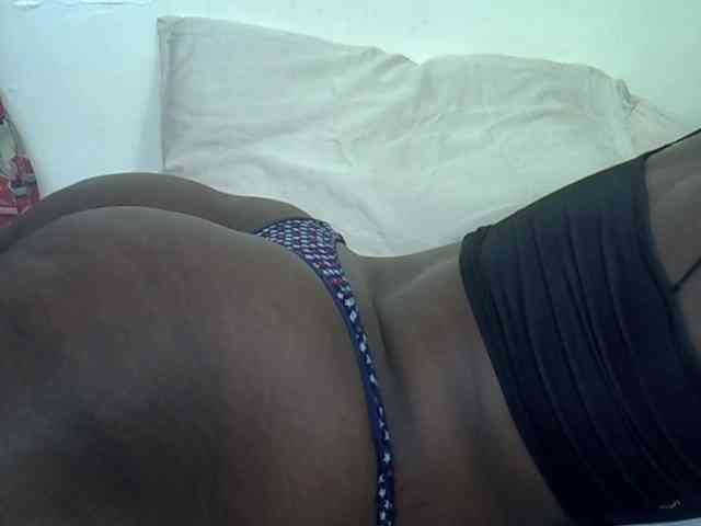 Prettyliz30 webcam