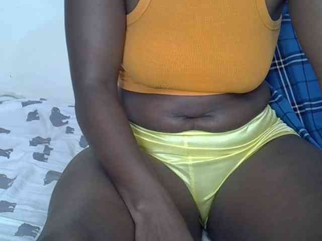 Prettyliz30 webcam