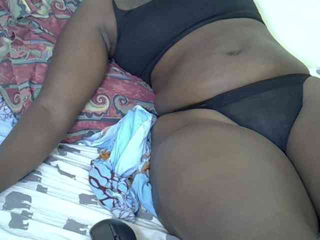 Prettyliz30 webcam