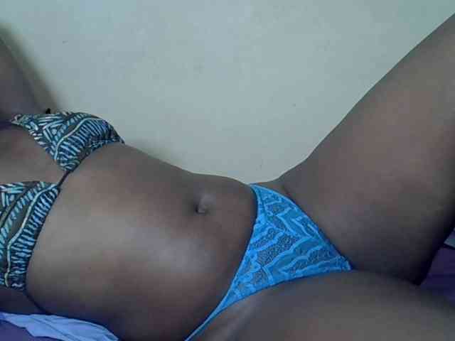 Prettyliz30 Live Webcam on BongaCams