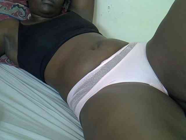 Prettyliz30 webcam