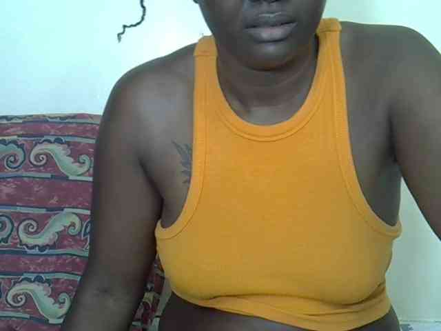 Prettyliz30 webcam