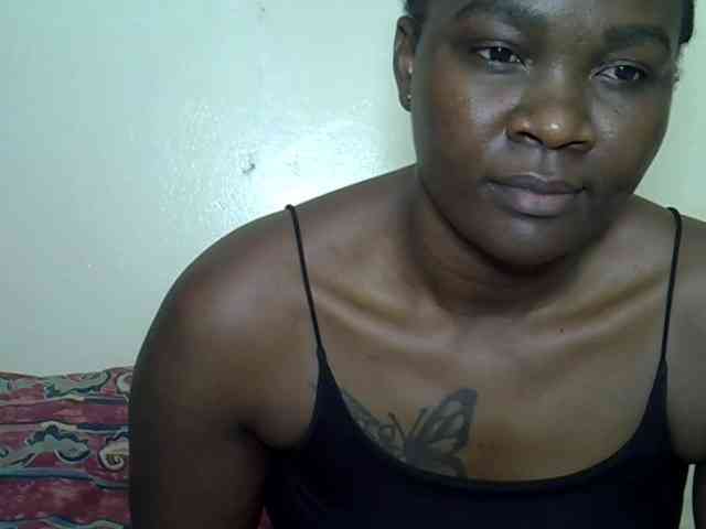 Prettyliz30 webcam