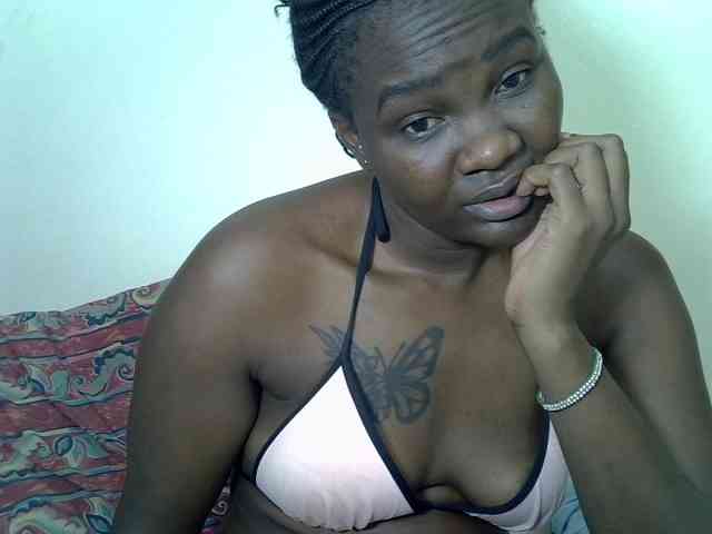 Prettyliz30 webcam