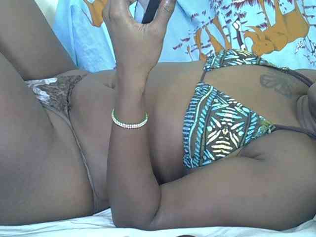 Prettyliz30 webcam