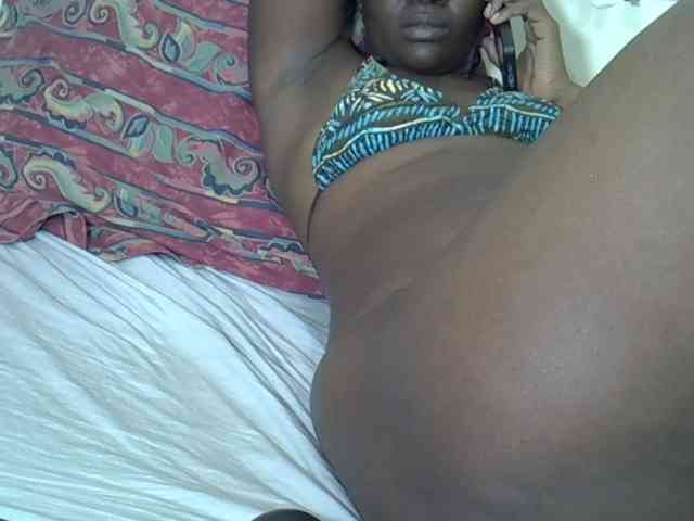 Prettyliz30 webcam