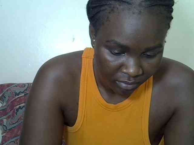 Prettyliz30 webcam