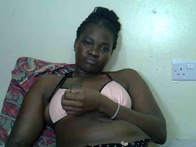 Prettyliz30 webcam
