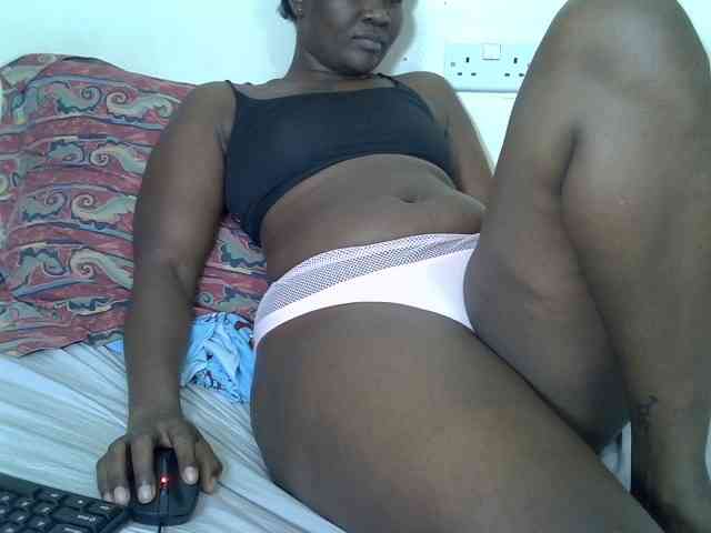 Prettyliz30 webcam