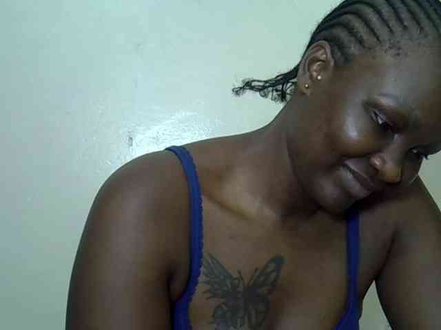 Prettyliz30 webcam