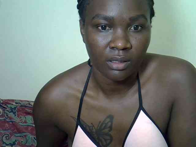 Prettyliz30 webcam