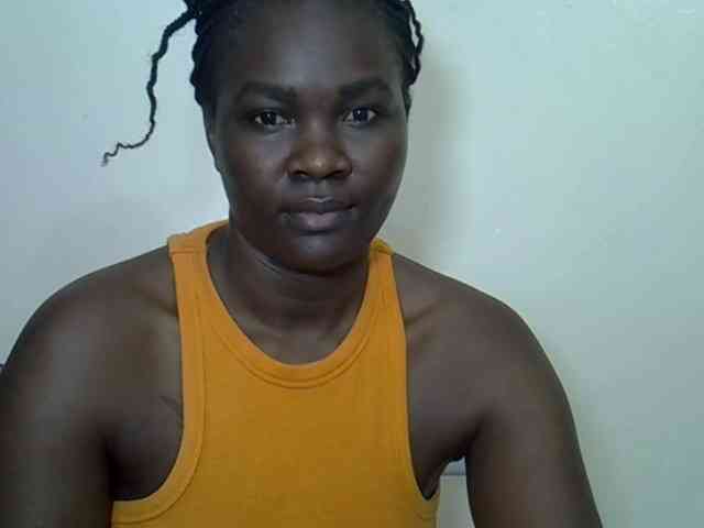Prettyliz30 webcam