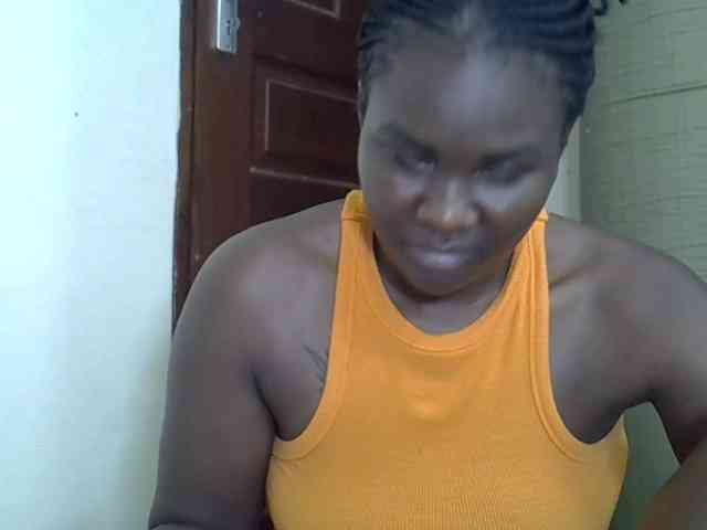 Prettyliz30 webcam