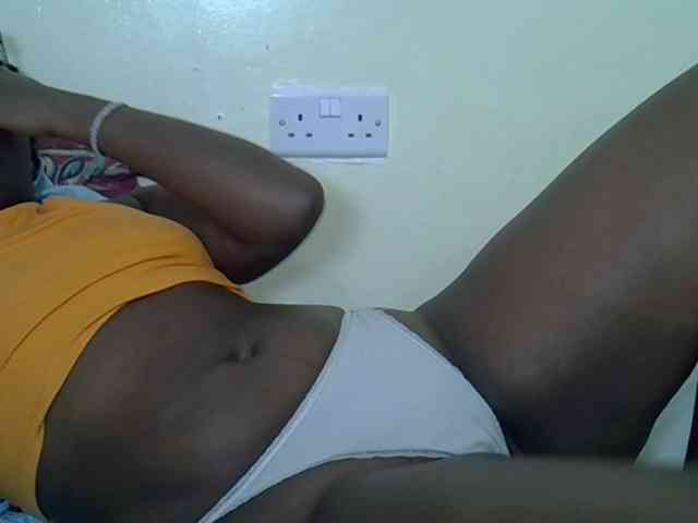 Prettyliz30 webcam