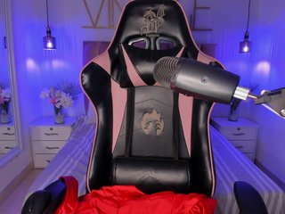 SophiaaHill Porn Show