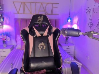 SophiaaHill Porn Show