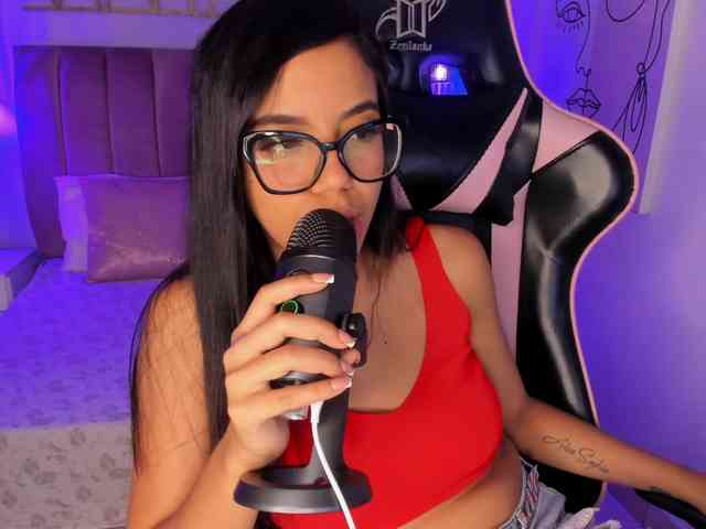 SophiaaHill webcam