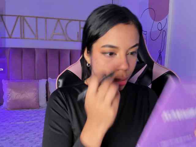 SophiaaHill webcam