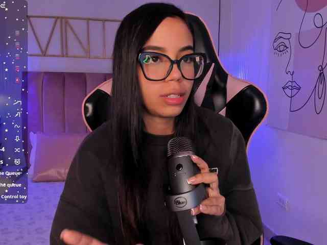 SophiaaHill webcam