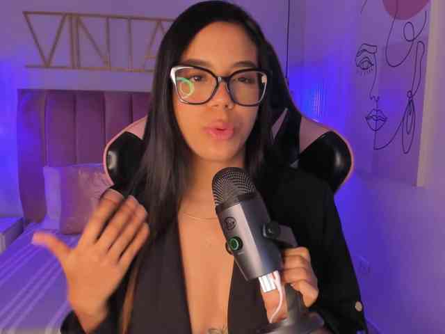 SophiaaHill webcam